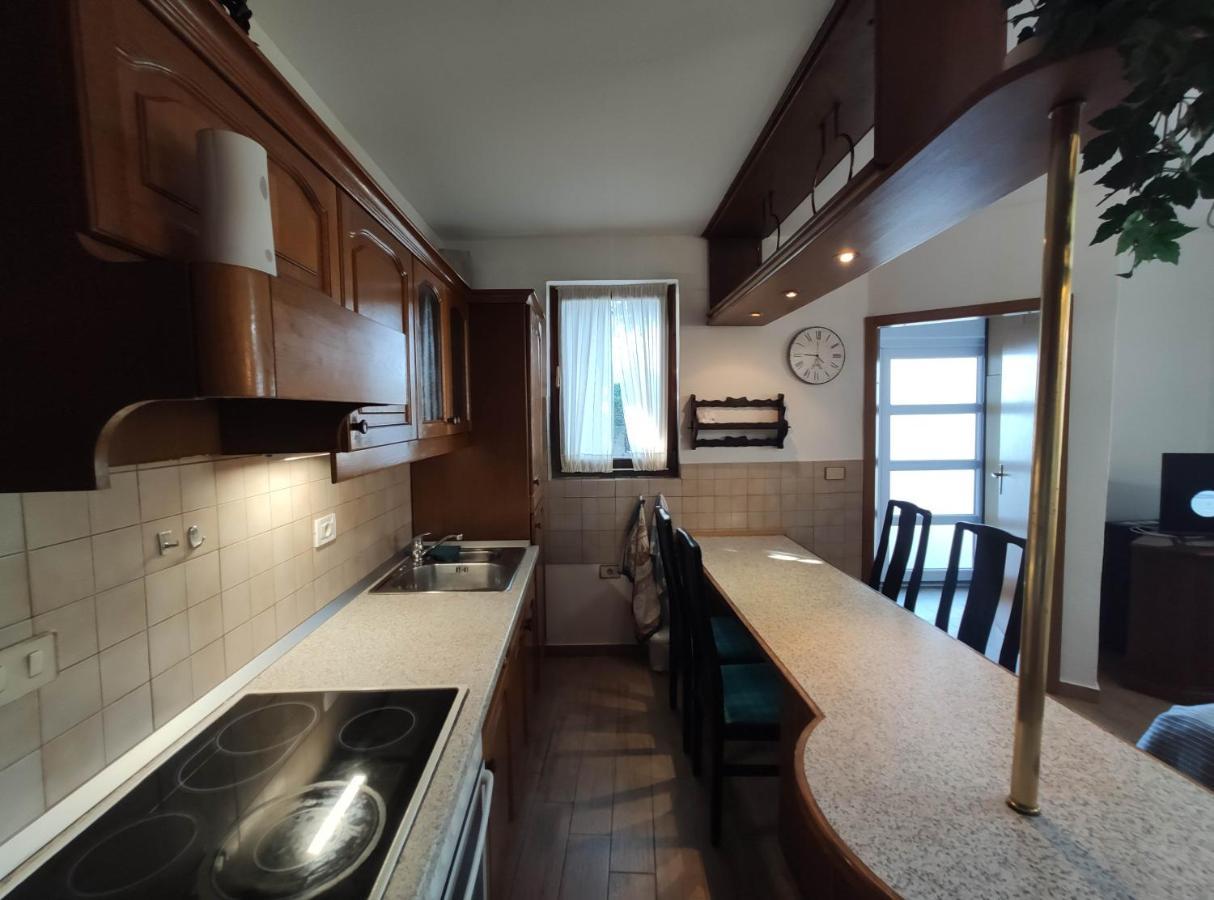 Cute Corner Apartment Koper Bagian luar foto