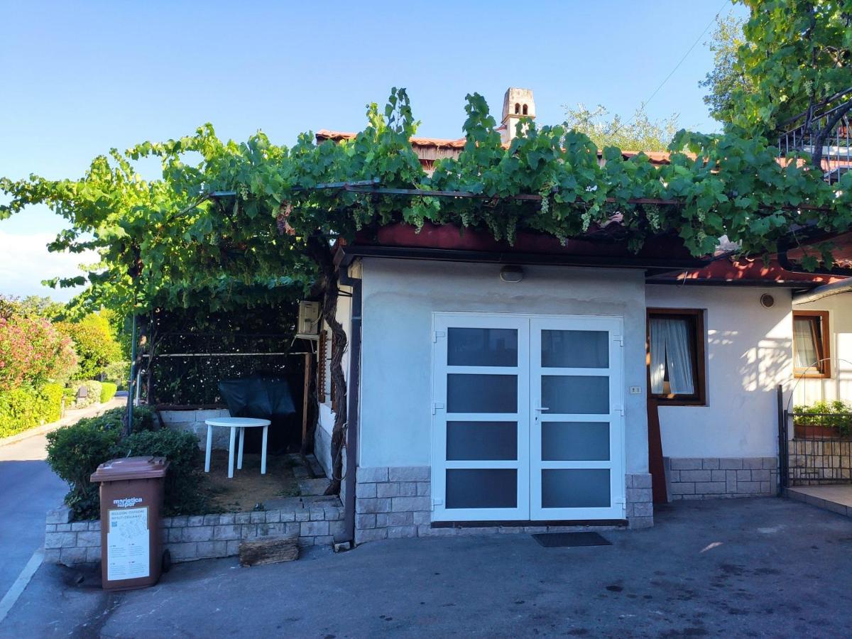 Cute Corner Apartment Koper Bagian luar foto